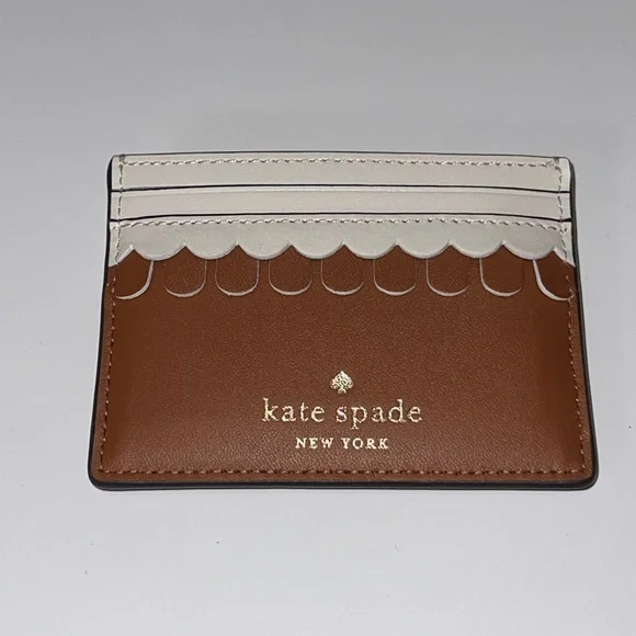 Kate Spade Gingerbread House Card Holder - Picture 5 of 6